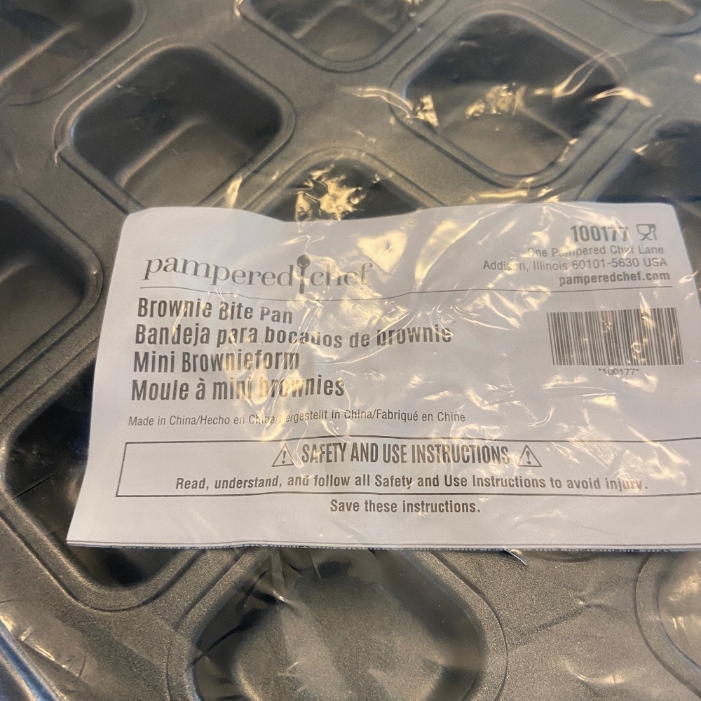 Pampered Chef Mini Brownie Bites Pan NEW
